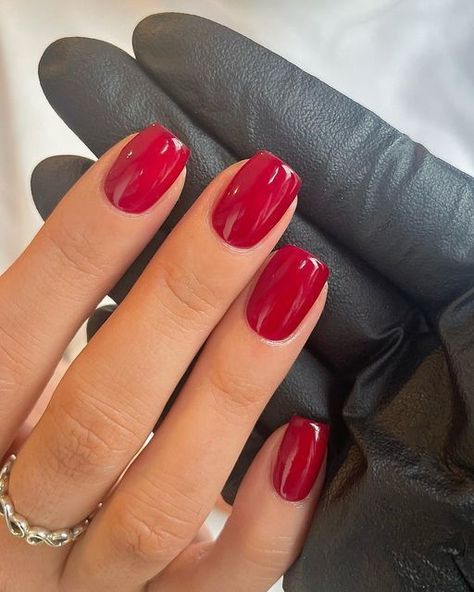 Raspberry Red Nails, Red Shirt Nails, Raspberry Nail Color, Nails Red Ideas, Transition To Fall Nails, Red Nails Square, Red Nails Manicure, Red Nails Inspiration, Red Nails Ideas