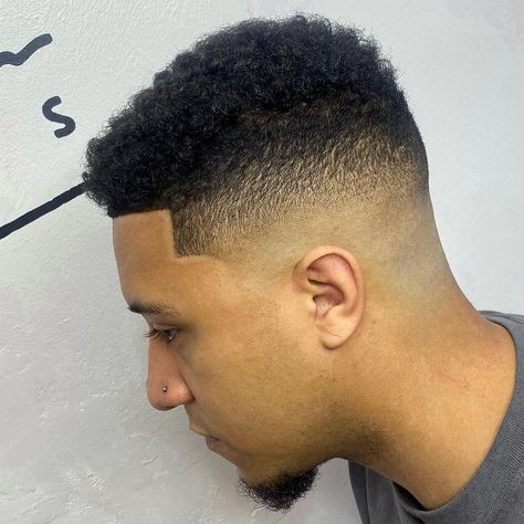 Black Man High Fade, Black Man Haircut Fade, Short Hair Mohawk, Black Boy Hairstyles, Boys Fade Haircut, Mid Fade Haircut, Men Fade Haircut Short, Taper Fade Curly Hair, Men's Cuts