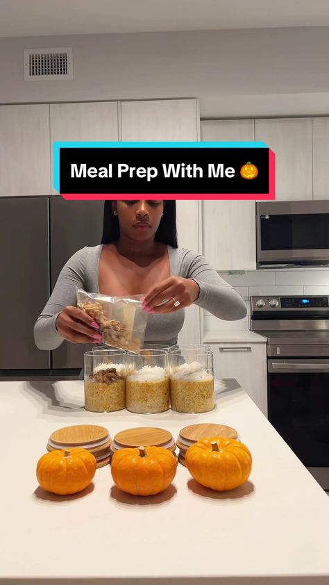 Christine Elizabeth on TikTok Meal Prep Ideas, Overnight Oats, I Got You, Workout Routine, Meal Prep, The Creator