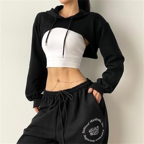 Mode Hippie, Crop Top Hoodie, Capes For Women, Crop Top Outfits, Workout Yoga, Cropped Hoodie, Gym Workout, Sports Shirts, Hoodie Sweatshirt