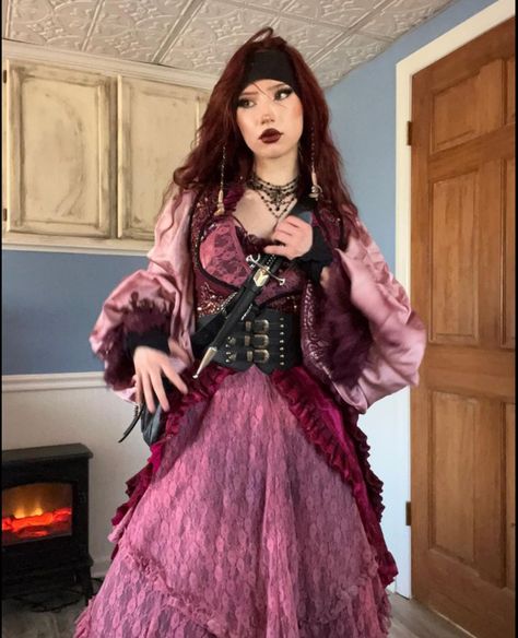 Pink Pirate, Ren Faire Outfits, Pirate Outfit, Fair Outfits, Pirate Fashion, Princess Cosplay, Fantasy Clothing, Cosplay Outfits, Historical Clothing