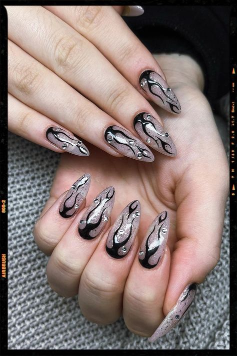 Chrome Flame Nails, Flame Nails, App Filter, Silver Flames, Airbrush App, Nail Envy, Funky Nails, Gorgeous Nails, Love Nails