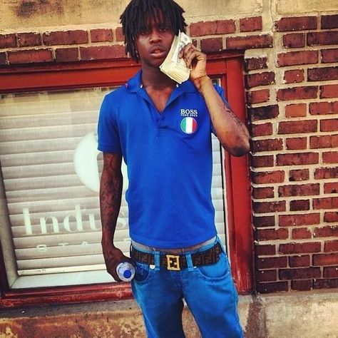 Chief Keef & his polo shirts Polo Ralph Lauren Outfits, Boss Polo Shirt, Hugo Boss Polo, Italy Country, 2013 Swag Era, Chief Keef, Rap Aesthetic, Ralph Lauren Outfits, Polo Shirts