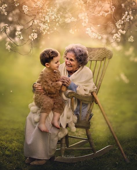 cute boy with his grandmother sitting in the garden Grandparents Photography, Grandma Photos, Generation Photo, Spring Portraits, Baby Niece, Natural Photography, Valentine's Day Crafts For Kids, Mayfair London, Painting Demo