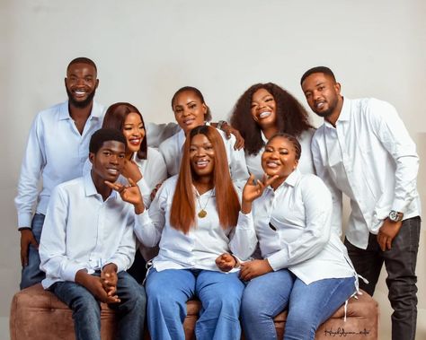 It's all about Family #familyphotography #family #familyphotographer #familyportraits #familyholiday Family Portraits Poses, Group Family Pictures, Family Portrait Poses, All About Family, Black Families, Two Sisters, About Family, Portrait Poses, Group Photos