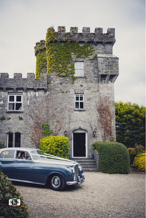 Small Ireland Wedding, Irish Castle Wedding, Castle Wedding Decorations, Wedding Venues Ireland, Castle Wedding Ireland, Ruins Wedding, Shrek Wedding, Wedding Venue Castle, Lucy Foley