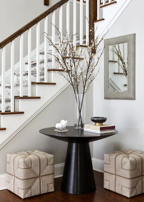 Round Foyer Entryway, Half Circle Foyer Table, Round Entry Way Ideas, Modern Round Entry Table, Entryway Circle Table, Entryway Round Table Decor, Round Table Entryway, Round Entrance Table, Round Entryway Table