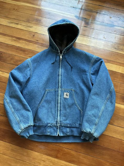 Vintage carhartt denim hooded blue work jacket Sherpa Lined Denim Jacket Outfit, Carhartt Denim Jacket, Sherpa Lined Denim Jacket, Denim Jacket Outfit, Carhartt Jacket, Cute Black Guys, Nike Vintage, Work Jacket, Vintage Denim Jacket