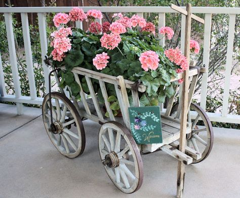 French Laundry: Just checking in...and some garden tour pics Wagon Garden Ideas, Wagon Garden, Antique Wagon, Garden Wagon, Wooden Cart, Pink Geranium, Garden Cart, Fall Planters, French Laundry