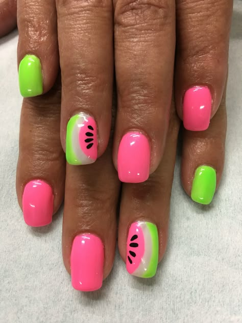 Summer Bright Pink Neon Green Watermelon gel nails Bright Summer Gel Nails, Bright Gel Nails, Summer Nails Neon, Tech Videos, Nails Opi, Gel Nail Polish Colors, Best Gel Nail Polish, Summer Gel Nails, Art 2023