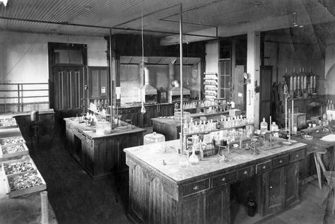 Chemistry and Minerology laboratory-first floor of Old Main (Circa 1902) Old Chemistry Aesthetic, Old Laboratory Aesthetic, Old Laboratory, Vintage Laboratory, Science Aesthetic, Chemistry Laboratory, Flowers For Algernon, Laboratory Design, Young Frankenstein