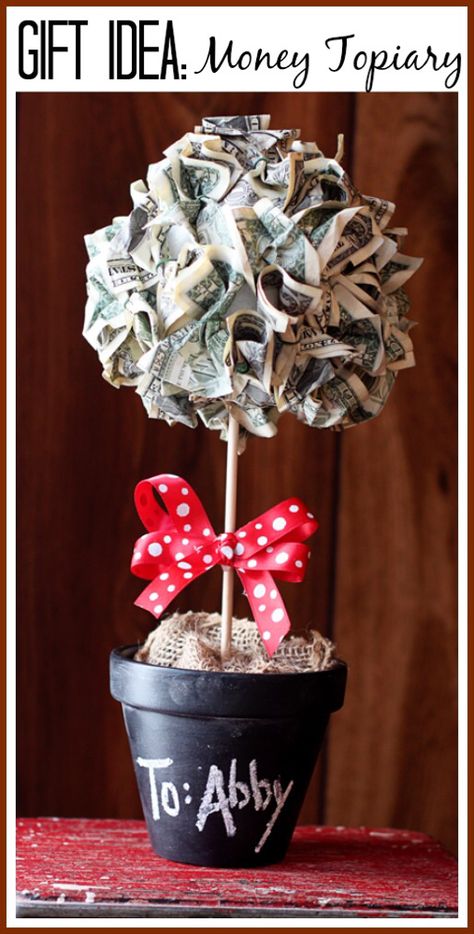 Money Tree Raffle Basket, Money Tree Ideas, Ways To Give Money, Money Folding, Money Gift Ideas, Topiary Tree, Graduation Money, Money Cake, Money Bouquet