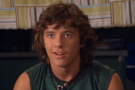 Matthew Underwood as Logan Reese in „Zoey 101“ (Season 4, Episode 2) Logan Reese, Matthew Underwood, Zoey 101, Fine Shyt, Best Shows Ever, Season 4, Mbti, Celebrity Crush, Random Stuff