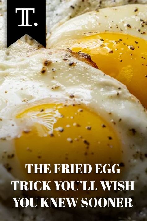 Fried Egg Breakfast, Perfect Fried Egg, Egg Hacks, Kimchi Fried Rice, Best Pans, Indulgent Food, Perfect Eggs, Cracked Egg, Fried Eggs