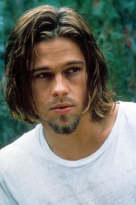 Brad Pitt Fury Haircut, Fury Haircut, Chin Length Hairstyles, Guys Haircuts, Brad Pitt Haircut, Brad Pitt Hair, Brad Pitt Movies, Trendy Mens Haircuts, Kris Kristofferson