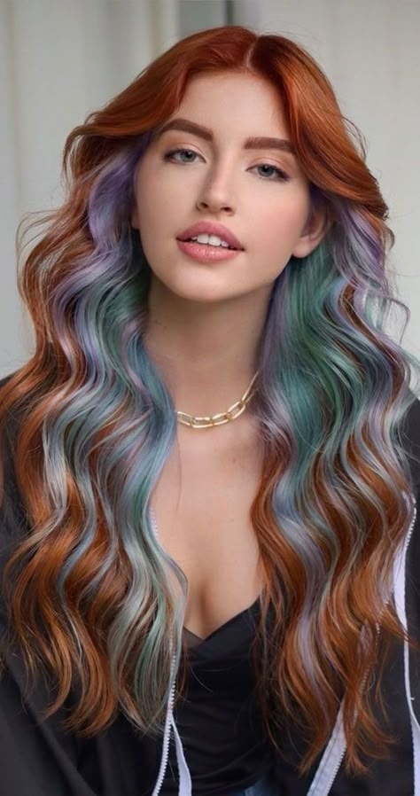 Trending Hair Colour For 2023, Natural Red Hair With Vivid Colors, Unquie Hair Color, Copper Violet Hair Color, Autumn Hair Highlights, Latest Hair Colour Trend 2023, Multi Hair Color Ideas, Hair Color 2023 Trends Women, Hair Color Ideas 2023 Trends