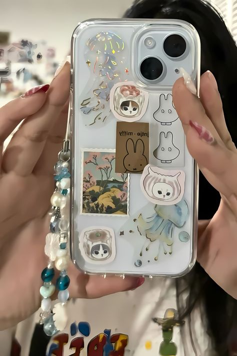 iPhone 15 DIY Case Ghibli Jellyfish, Clear Phone Case Design, Whatsapp Theme, Diy Phone Case Design, Blue Phone Case, Easy Tricks, Cute Case, Iphone Case Stickers, Diy Iphone Case