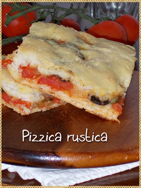 Pizzica rustica, Pizza rustica salentina Pizza Panini, Pizza Focaccia, Pizza Rustica, Focaccia Pizza, Panini Sandwich, Best Italian Recipes, Salty Cake, Classic Dishes, Puglia