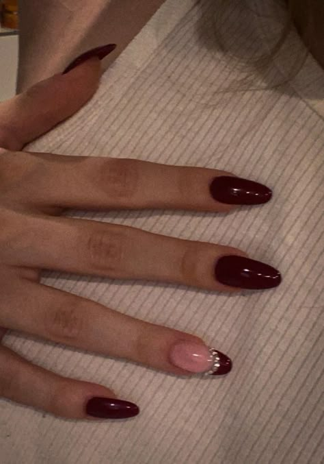 Maroon Nails Homecoming, Short Maroon Nails With Design, Maroon Hoco Nails, Maroon Nails With Rhinestones, Red And Rhinestone Nails, Wine Red Prom Nails, Dark Red Hoco Nails, Dark Red Nail Ideas With Design, Wine Red Acrylic Nails Designs