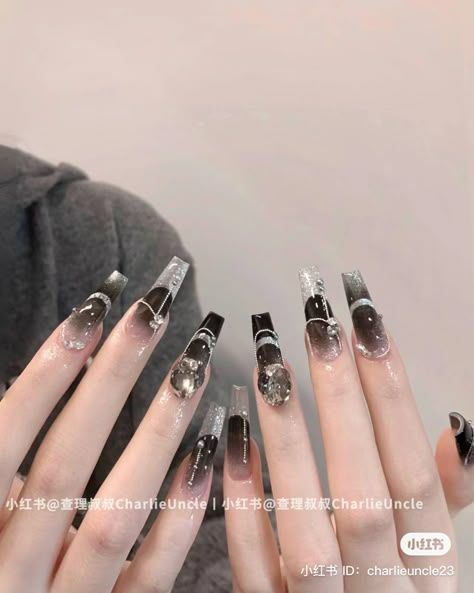 Nail Thang, Xiaohongshu Nails Black, Asian Nails, Fancy Nails Designs, Feet Nails, Diamond Nails, Fancy Nails, Natural Nails, Trendy Nails