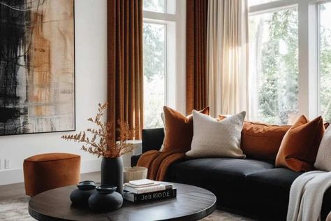 30 Jaw-Dropping Black and Rust Living Rooms to Inspire You! Black And Cream Living Room, Burnt Orange Living Room, Orange Living Room, Cottagecore Kitchen, Cream Living Rooms, Living Room Themes, Beige Living Rooms, Living Room Orange, Black Living Room