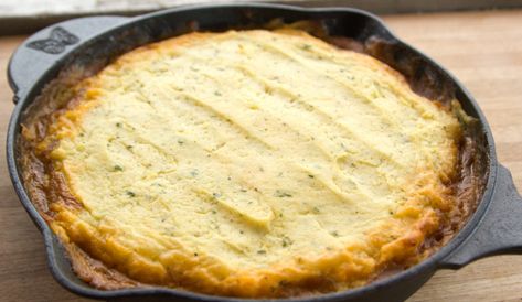 Shepherd's Pie by Ree Drummond Pioneer Woman Shepards Pie, Pie Recipes Dinner, Shepherds Pie Recipe Pioneer Woman, Horseradish Mashed Potatoes, Beef Stew With Beer, Shepards Pie Recipe, Shepard S Pie, Shepherd's Pie Recipe, Pioneer Woman Ree Drummond