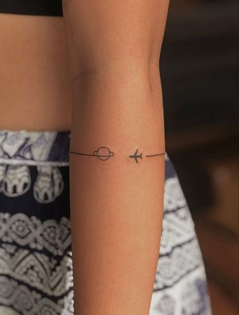 Mini Travel Tattoos, Travel Tatoos Woman, Train Tattoos For Women, Airplane Tattoo Design, Small Airplane Tattoo, Duo Tattoos, Tattoo Duo, Travel Tattoos For Women, Travel Inspired Tattoos