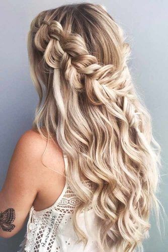 Unique Fall Hairstyles And#8211; Best Autumn Trends in 2018 ★ See more: https://lovehairstyles.com/fall-hairstyles-trends/ Fall Hairstyles, Unique Fall, Long Blonde, Long Blonde Hair, Half Up, Prom Hair, Blonde Hair, A Woman, Prom