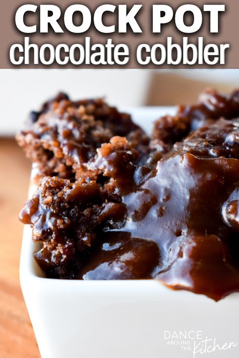 Crock Pot Cakes Recipes Slow Cooker, Slow Cooker Chocolate Pudding Cake, Easy Desserts Crockpot, Slow Cooker Cobbler Recipes, Chocolate Cobbler Crockpot, Crock Pot Cobbler Recipes, Crock Pot Chocolate Cake, Crock Pot Recipes Dessert, Crockpot Dessert Recipes 3 Ingredients