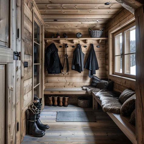 mudroom scandinesemod Wood Cabin Interior, Cabin Mud Room, Cabin Interiors Rustic, Ski Cabin Decor, Gear Room, Sauna House, Ski Cabin, Mudroom Ideas, Chalet Design