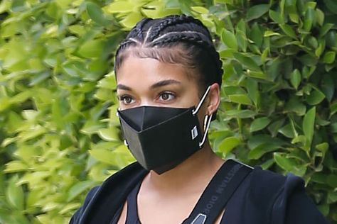 Lori Harvey Hairstyles Braids, Lori Harvey Braids Cornrows, Lori Harvey Cornrows, Lori Harvey Braids, Faux Leather Leggings Outfit, Cornrows Natural Hair, Leather Leggings Outfit, Lori Harvey, Trending Sandals