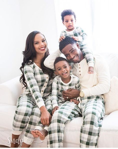 Christmas Family Photo Pajamas, Indoor Christmas Pajama Photos, Family Christmas Pictures In Silk Pajamas, Family Pajamas Christmas Photo Poses, Family Jammies Photo Ideas, Christmas Family Pictures In Pajamas Holiday Photos, Christmas Photoshoot Family Studio Pajamas, Matching Family Christmas Pajamas Photoshoot, Pajamas Christmas Pictures Family