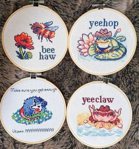 Cross Stitch Decoration, Whimsical Cross Stitch, Cross Stitch Patterns Aesthetic, Cross Stitch Cottagecore, Cross Stitch Kawaii, Cross Stitch Inspiration, Aesthetic Cross Stitch, Cross Stitch Finishing Ideas, Cross Stitch Patterns Funny