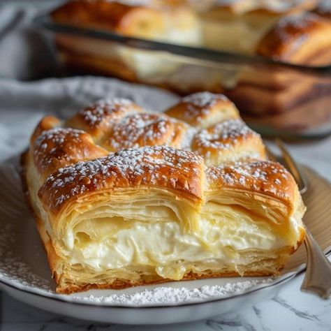 Cheesecake Crescent Rolls Casserole Recipe Cream Cheese Crescent Roll Breakfast, Crescent Roll Pastries, Crossant Recipes Dessert, Crescent Rolls Dessert, Cheesecake Casserole, Cheesecake Crescent Rolls, Crescent Roll Recipes Dessert, Crescent Roll Casserole, Recipes Using Crescent Rolls