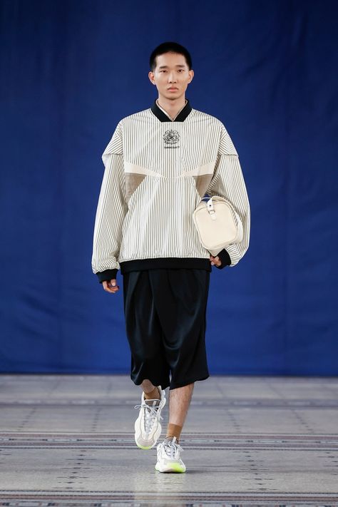 Namesake Spring 2025 Men’s Collection at Paris Fashion Week 2025 Fashion Trends, Fashion Trends Men, Men Fashion Trends, Ss 2024, Paris Fashion Week Men, Fashion Trend Forecast, Menswear Runway, 2025 Fashion, Show Collection