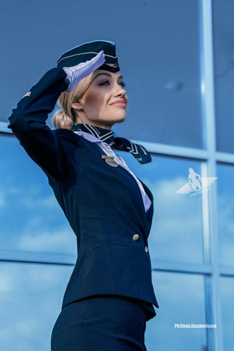 Stuardess Uniform, Flight Stewardess Aesthetic, Future Flight Attendant Aesthetic, Air Hostess Aesthetic, Flight Attendant Aesthetic, Flight Girls, Airline Cabin Crew, Stewardess Uniform, Airline Uniforms