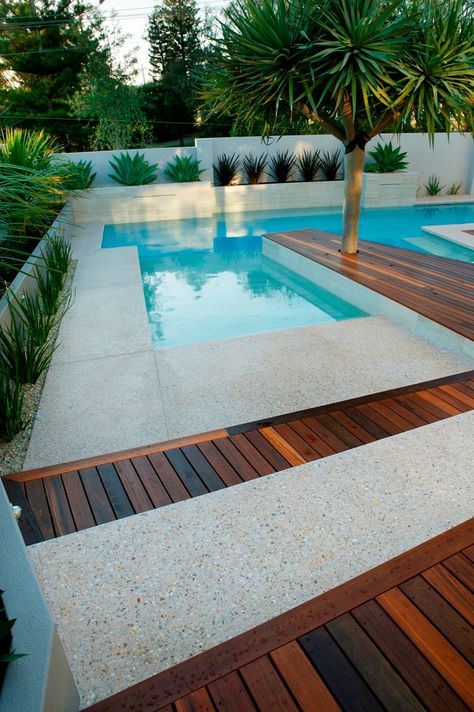 Pool With Decking, Inground Pool Cost, Swimming Pool Repair, Luxury Pools Indoor, Small Inground Pool, Luxury Pools Backyard, Inground Pool Designs, Deck Piscina, Pool Cost