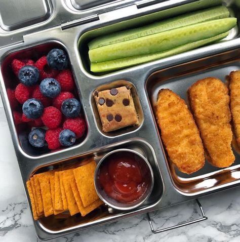 Planetbox Lunch Ideas Kids, Omie Lunch Box Ideas, Pre K Lunch Box Ideas, Sunday Mantra, Homemade School Lunches, Preschool Lunch Box, Fantasy Country, Planetbox Lunches, Kids Lunch Box Meals