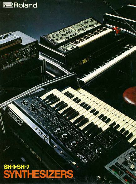 Roland Synthesizer, Electronic Music Instruments, Music Production Equipment, Vintage Synth, Recording Studio Design, Electro Music, Home Recording Studio, Retro Gadgets, Music Tech