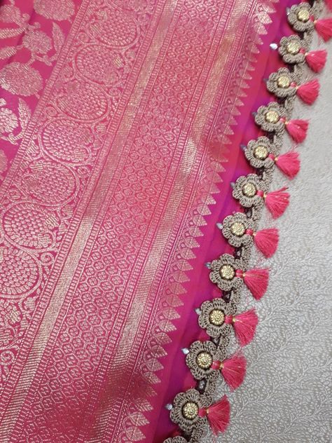 Kongu Mudulu Designs For Pattu Sarees, Saree Kutch Designs, Kucchu Designs For Silk Saree, Bridal Saree Kuchu Designs Latest, Kuchu Designs Saree, Kuch Designs, Saree Kutch, Pallu Designs, Saree Kuch