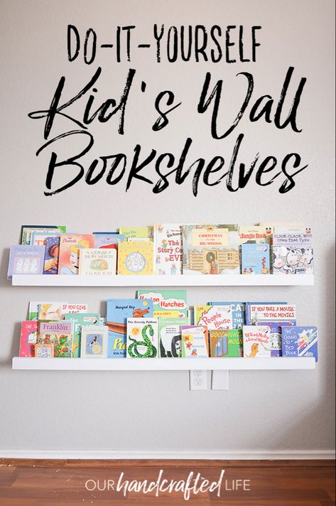 Wall Bookshelves Kids, Diy Bookshelf Kids, Floating Bookshelves, White Bookshelves, Clean Book, Wall Mounted Bookshelves, Diy Wand, Small Bedrooms, Wall Bookshelves