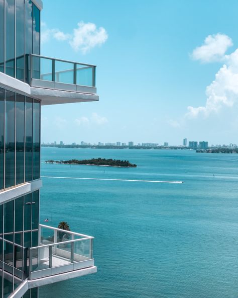 Amazing bay view from the 03 line at Paramount Bay in #EdgewaterMiami.  If you're looking for a premium and well kept condominium building in Edgewater Miami, we highly recommend #ParamountBay.  See current inventory at Paramount Bay in Edgewater Miami. Miami Balcony, Edgewater Miami, Miami Apartment, Luxury High Rise, Waterfront Apartments, Miami Condo, Luxury Real Estate Marketing, High Rise Apartments, Miami Real Estate