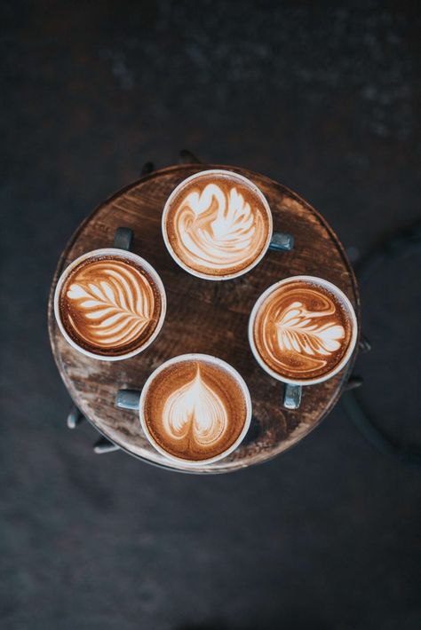 Coffee Truck, Cups Of Coffee, Percolator Coffee, Coffee Wallpaper, Coffee Images, Coffee Pictures, Cafe Latte, Coffee Photography, Flat Lay Photography