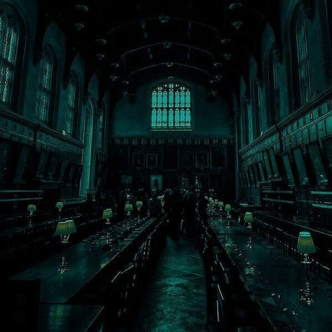 🍀☘️🍃🌿🥦 Harry Potter Slytherin Aesthetic, Slytherin Dorm Room, Slytherin Aesthetic Wallpaper, Slytherin Uniform, Aesthetic Slytherin, Slytherin Common Room, Slytherin Outfit, Slytherin Wallpaper, Slytherin Harry