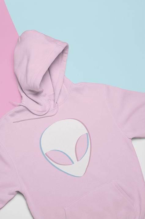 Pastel Vaporwave, Aesthetic Alien, Kawaii Alien, Alien Christmas, Christmas Kawaii, Vaporwave Shirt, Pastel Hoodie, Pastel Goth Aesthetic, Alien Gift