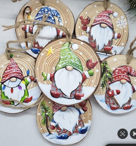 Gnome Wood Slice Ornament Diy, Hand Painted Christmas Tree On Wood, Christmas Personalized Gift Ideas, Group Christmas Ornament Craft, Painted Wood Cookie Ornaments, Hand Painted Wood Slice Christmas Ornaments, Christmas Painted Ornaments Wood, Painted Wood Slices Christmas, Christmas Wood Slices Ideas