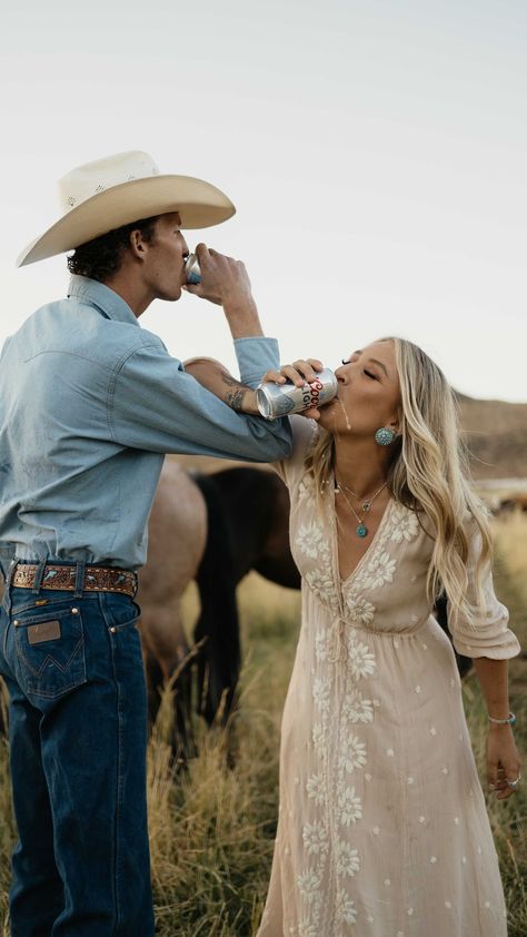 Couple Photoshoot With Beer, Engagement Party Western, Engagement Photos Ideas Western, Western Theme Engagement Pictures, Western Engagement Shoot, Engagement Photos Theme Ideas, Western Wedding Photography, Western Wedding Pictures, Punchy Wedding