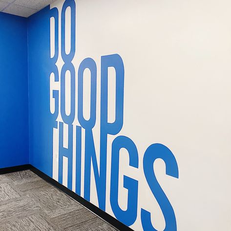 Office inspiration Studio Wall Design Ideas, Coworking Wall Design, Teams Background Funny, Office Wall Signage Design, Graphic Designer Office Decor, Out Of Office Graphic, Marketing Agency Office Design, Office Branding Ideas Inspiration, Creative Office Design Interiors