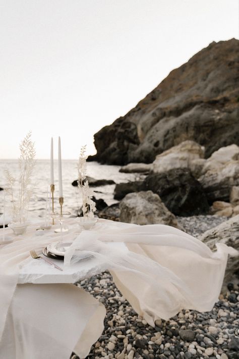 Editorial Beach Wedding, Editorial Beach Wedding Photography, Layered Table, Story Wedding, Ethical Wedding, Lake Style, Beach Proposal, Sea Wedding, Love Story Wedding