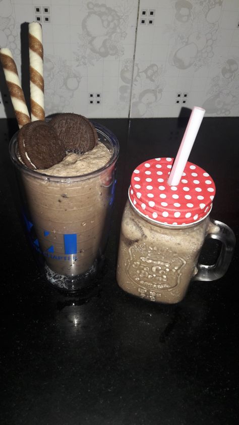 Oreo Shake Chocolate Shake Snapchat Story, Oreo Shake Snapchat Story, Banana Shake Snap, Oreo Shake Snap, Chocolate Shake Snap, Dessert Snapchat, Milkshake Snap, Shake Snap, Pune Snap